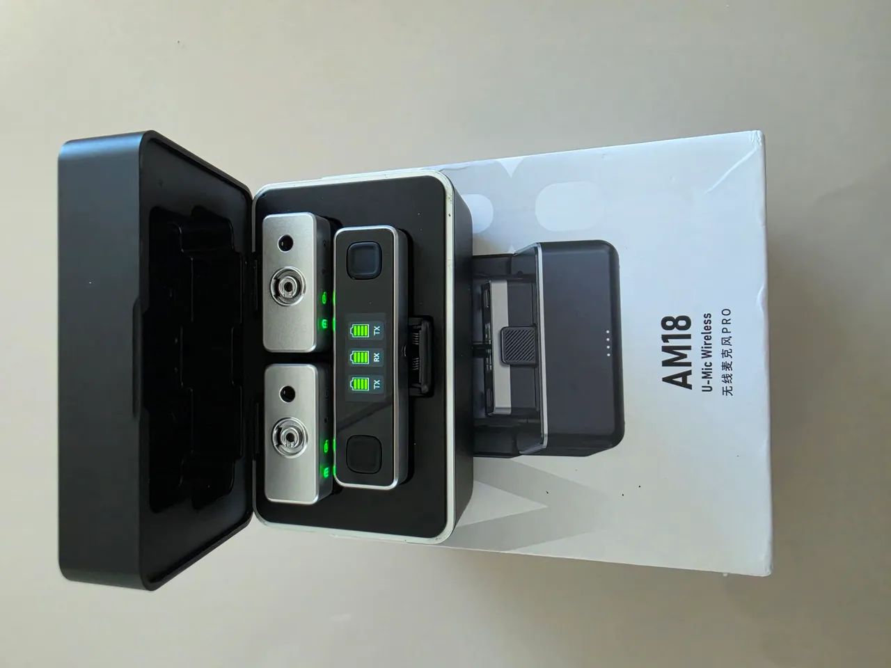 Microfone de Lapela sem fio Ulanzi AM18 - Foto 3