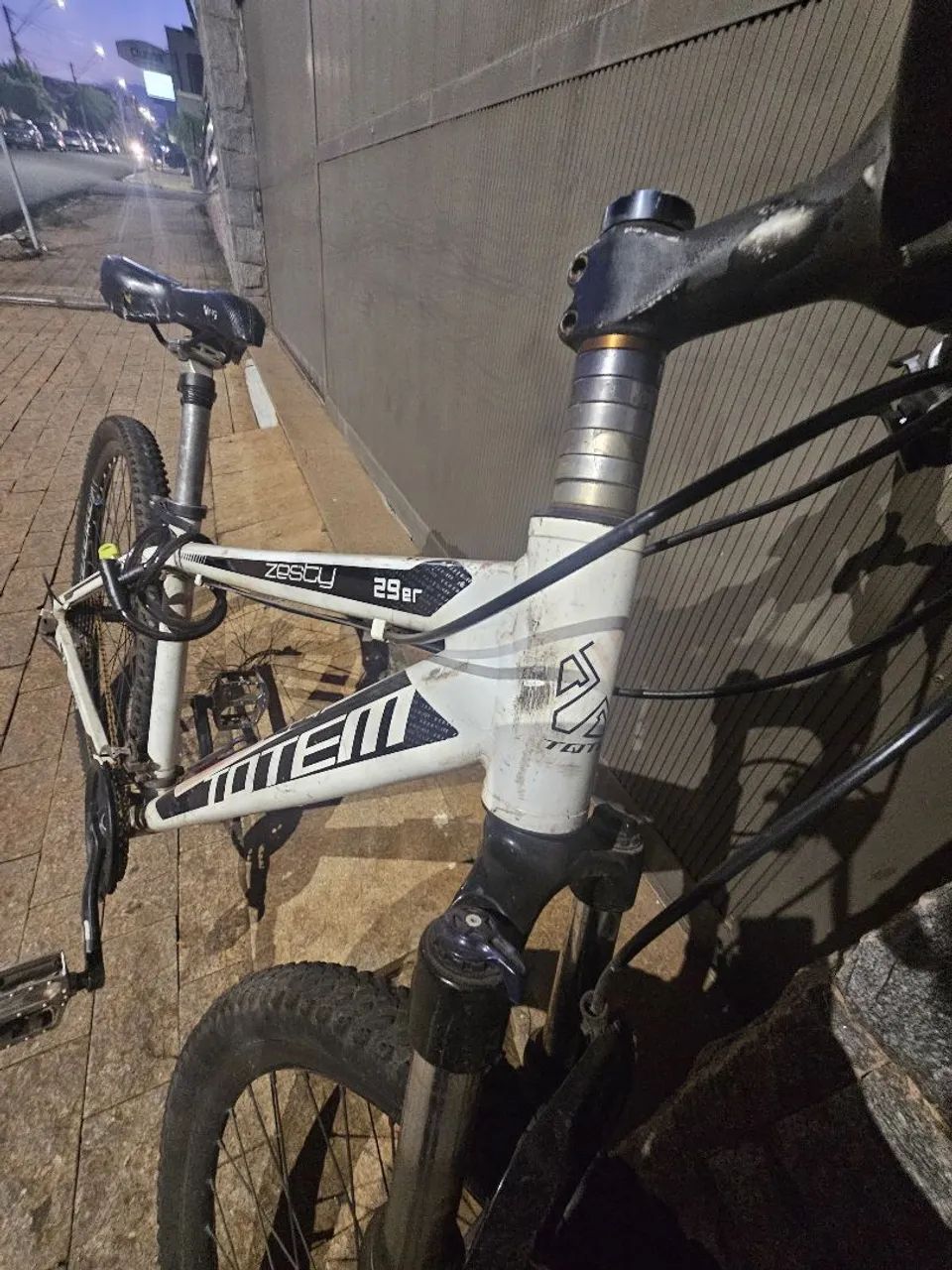 Bicicleta aro 29 - Foto 2