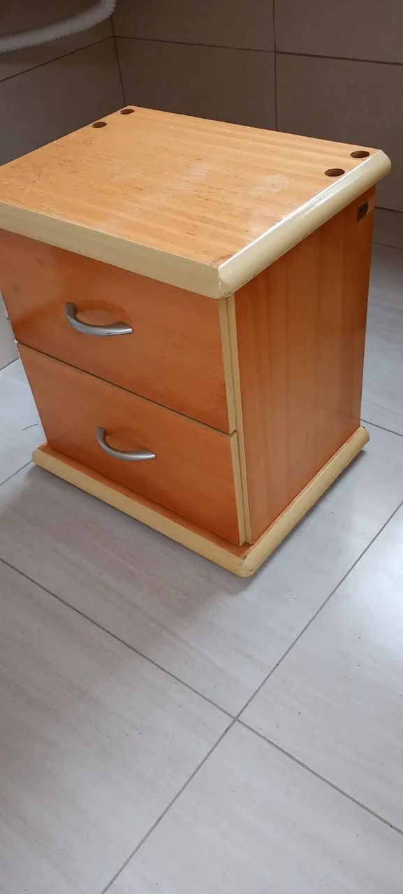 criado mudo