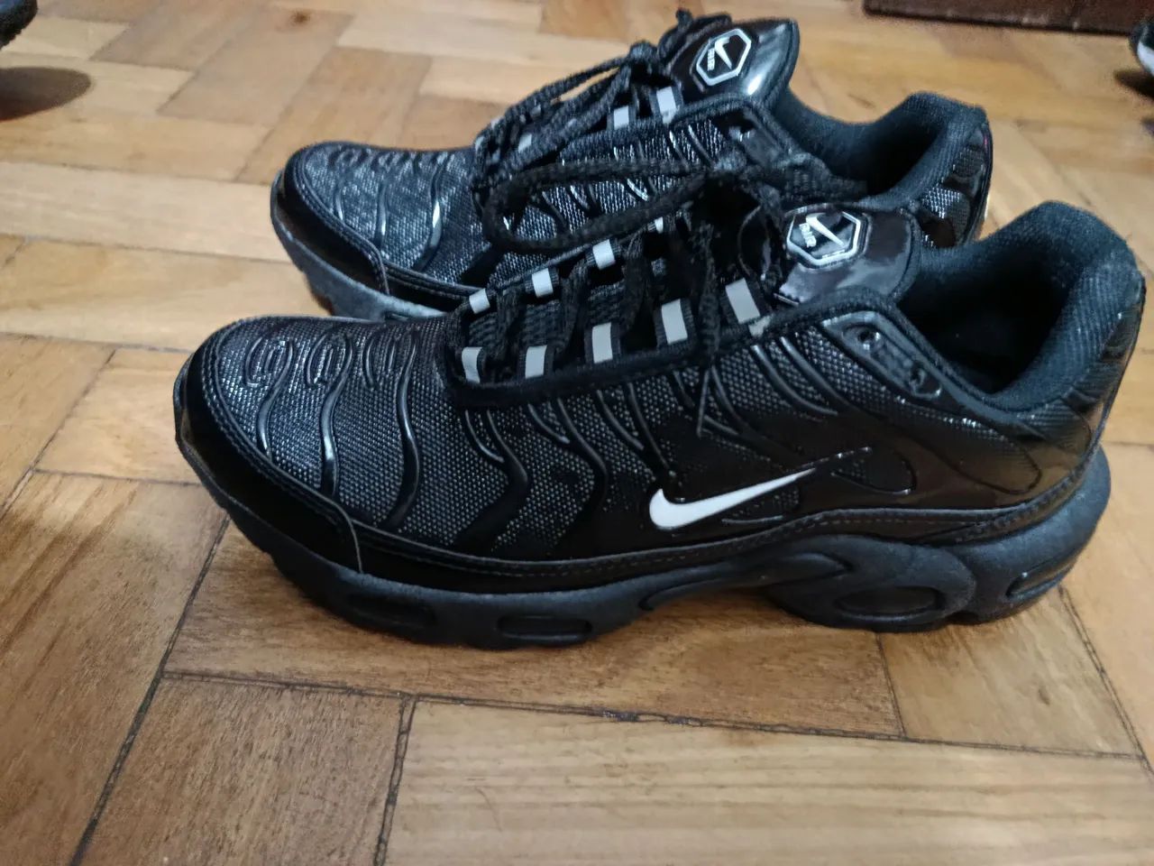 Tn ALL black tamanho 40 - Calçados - Lagoinha, Belo Horizonte
