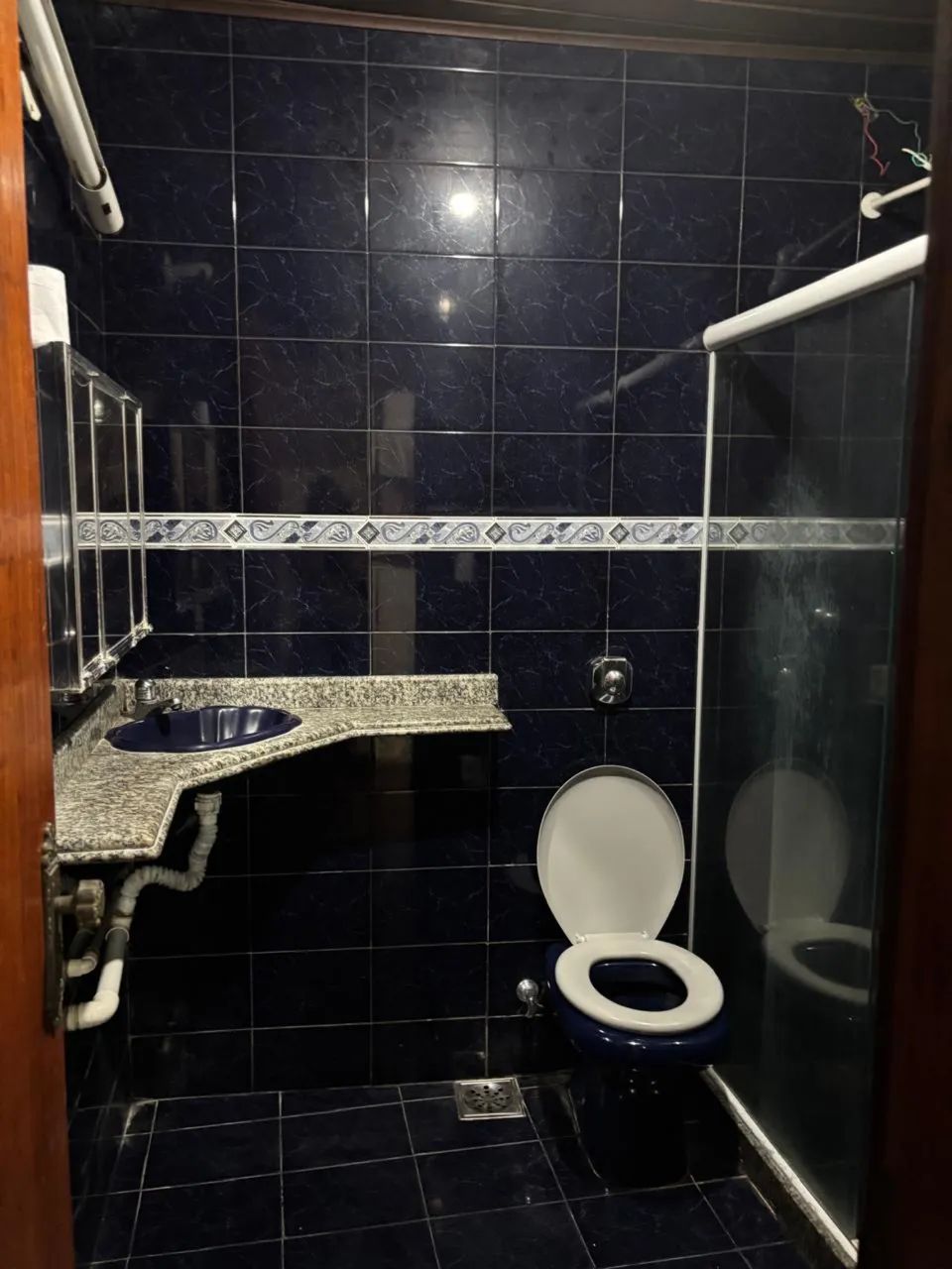 Casa para alugar com 2 quartos e garagem para 2 carros - Foto 4