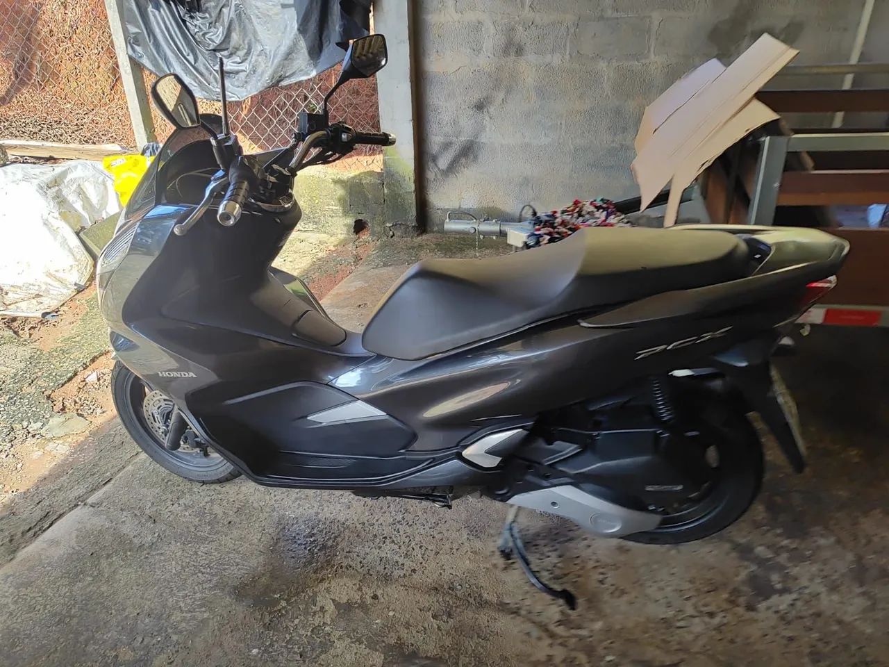 PCX ABS 2022 - Foto 2