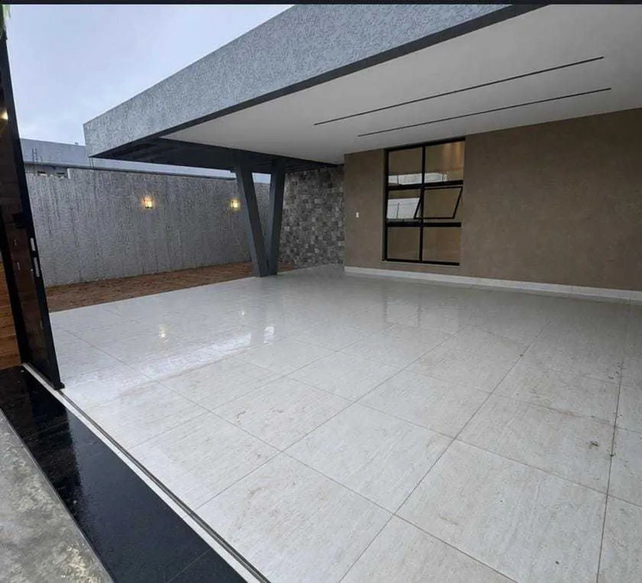 CASA EM RUA PÚBLICA NA ARUANA [53499] - Foto 2
