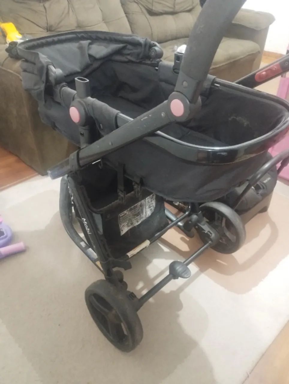 Vendo kit carrinho e bebê conforto marca safety 1st  - Foto 3