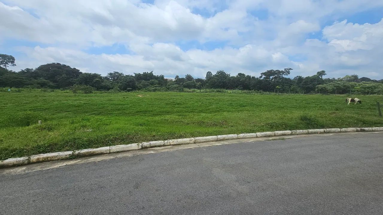 Lote de 1.000m² para galpão em Sete Lagoas 