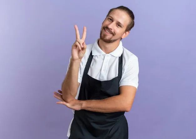 AUXILIAR DE COZINHA  - Foto 4