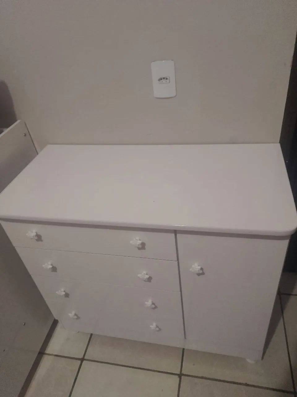 Vendo Cômoda Branca  - Foto 3
