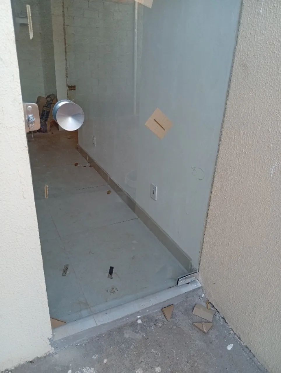 Casa para alugar, Setor Barcelos,  2 quartos com suite, próximo a Fab. Coca-Col - Foto 2