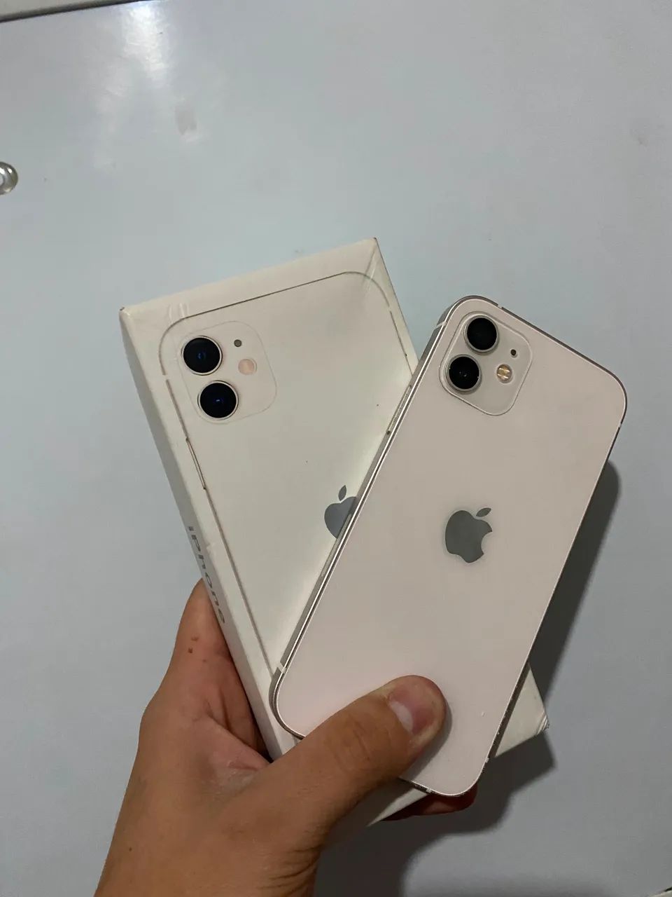 iPhone 12 