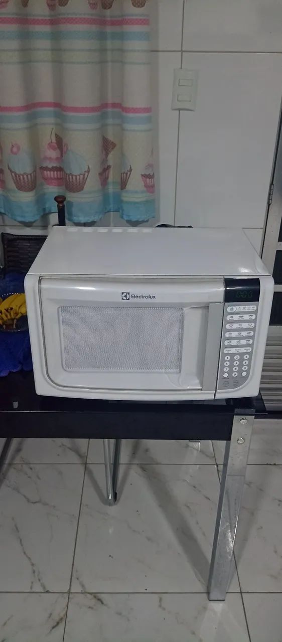 Microondas Eletrolux 31 litros 