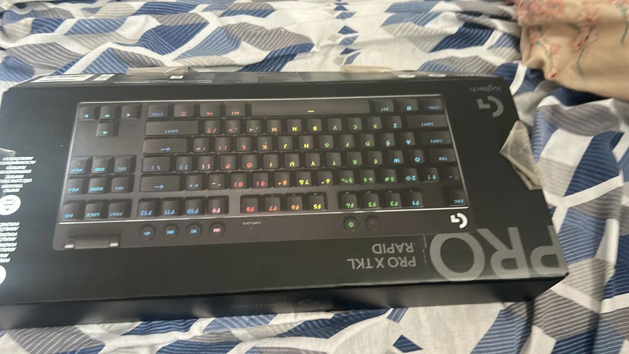 Teclado logitech g pro x TKL rapid - Foto 5