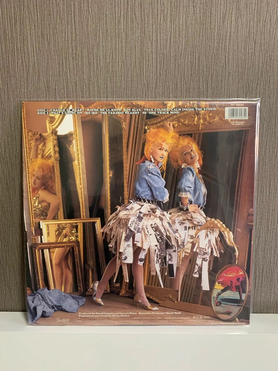 LP - Cyndi Lauper - True Colors - Disco de Vinil - original de época Importado - Foto 2
