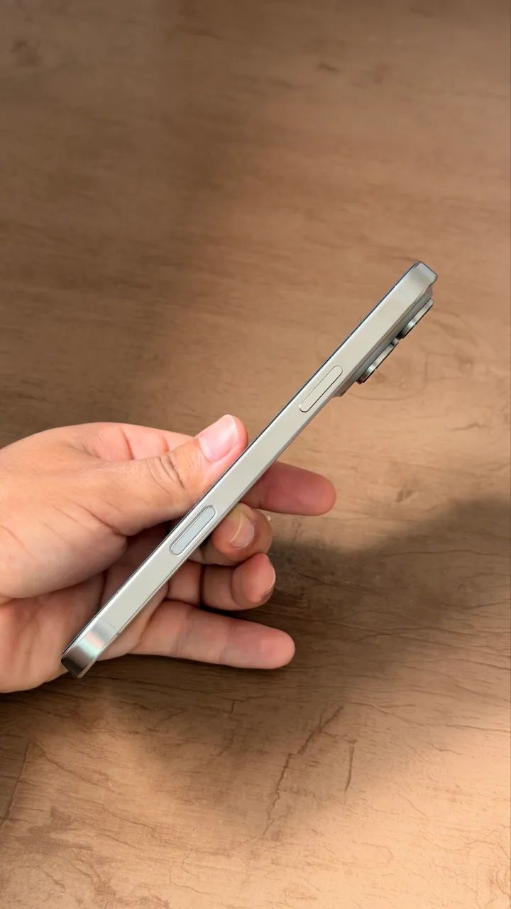 iPhone Pro Max 256GB SEM MARCAS DE USO - Foto 2