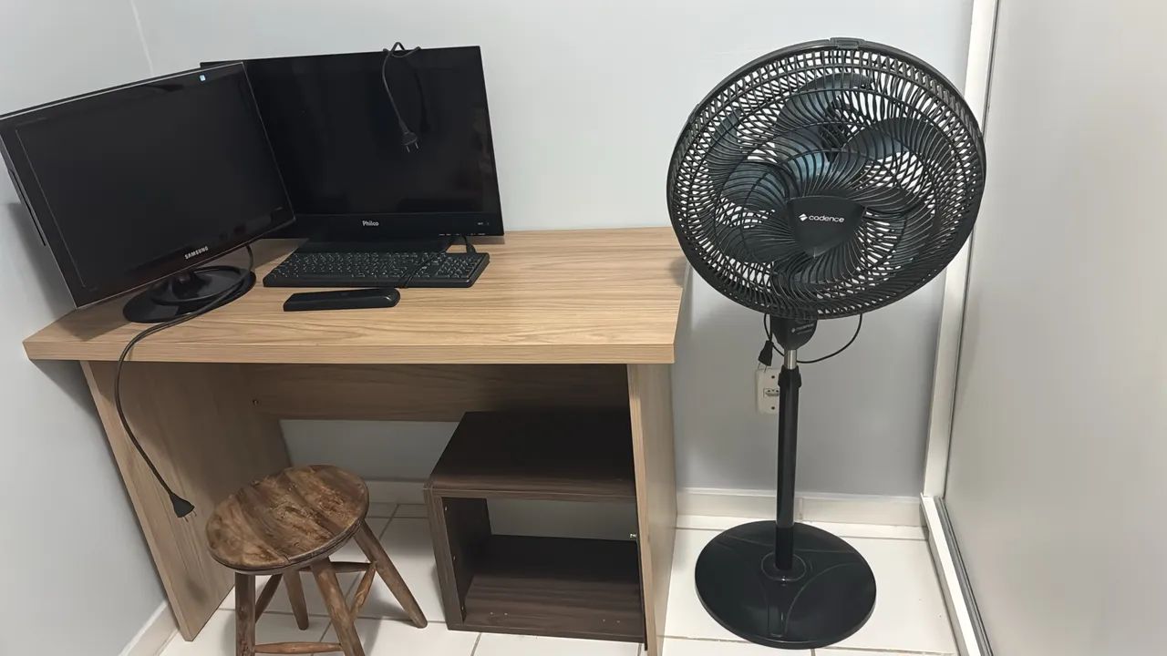 Mesa de Escritório 