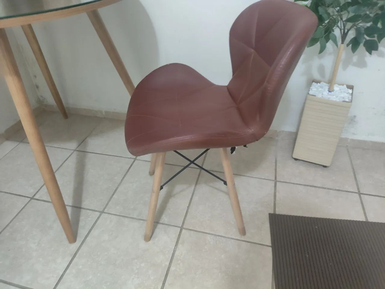 Duas cadeiras pelo preço de uma - Foto 3