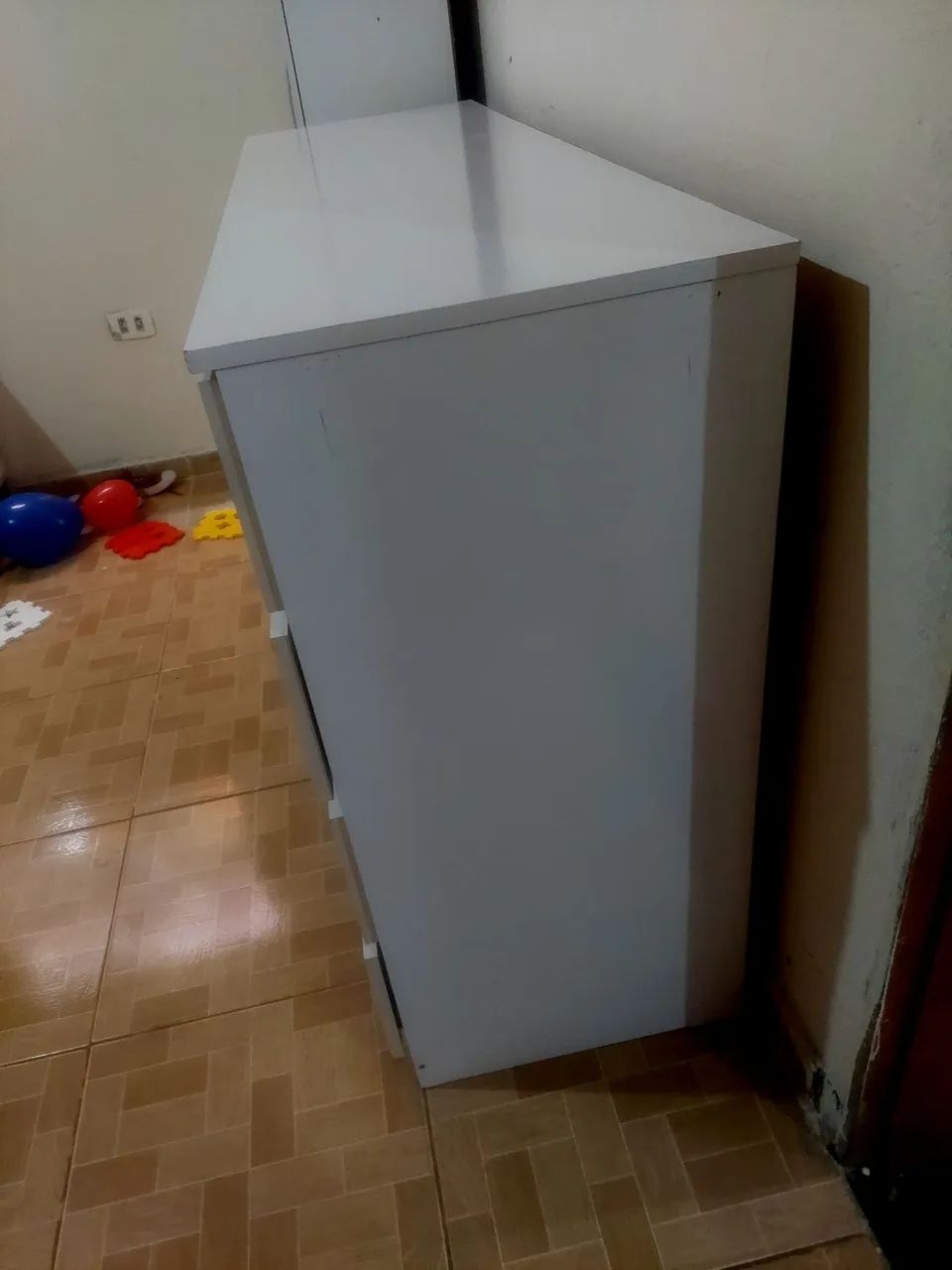 Comoda 8 gavetas Semi Nova - Foto 3