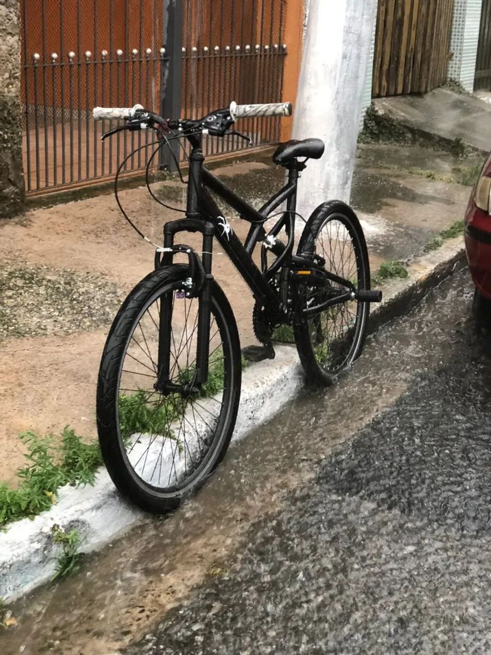 Bicicleta usada boa  - Foto 2