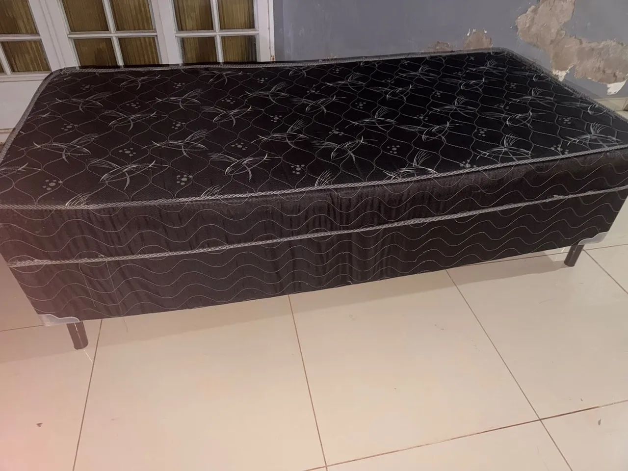 vendo cama de solteiro 