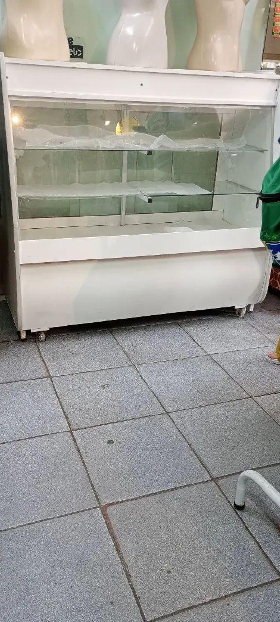 Balcão vitrine natural 
