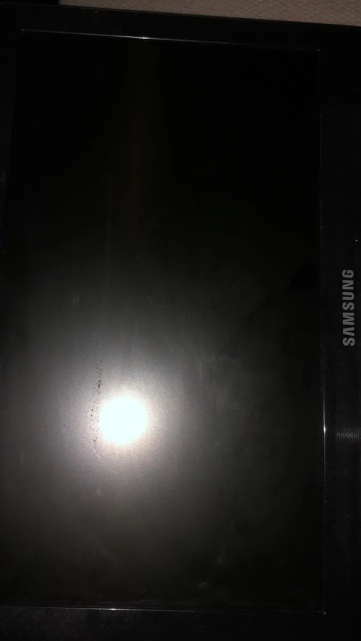 Notebook a venda só a tela q tá ruim  - Foto 4