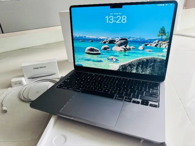MacBook Air Apple 13.6