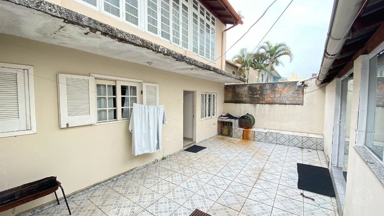 Cada Residencial de 77m² com 10 Quartos na Trindade - Foto 5