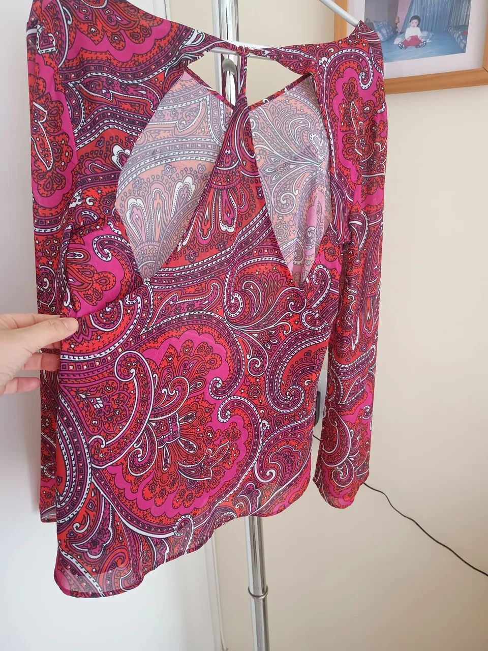 Blusa manga comprida com estampa - Foto 3