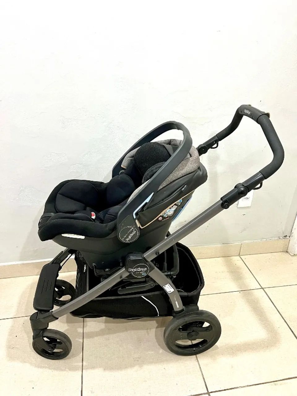 Carrinho e bebê conforto Peg-Pérego - Conjunto completo  - Foto 3