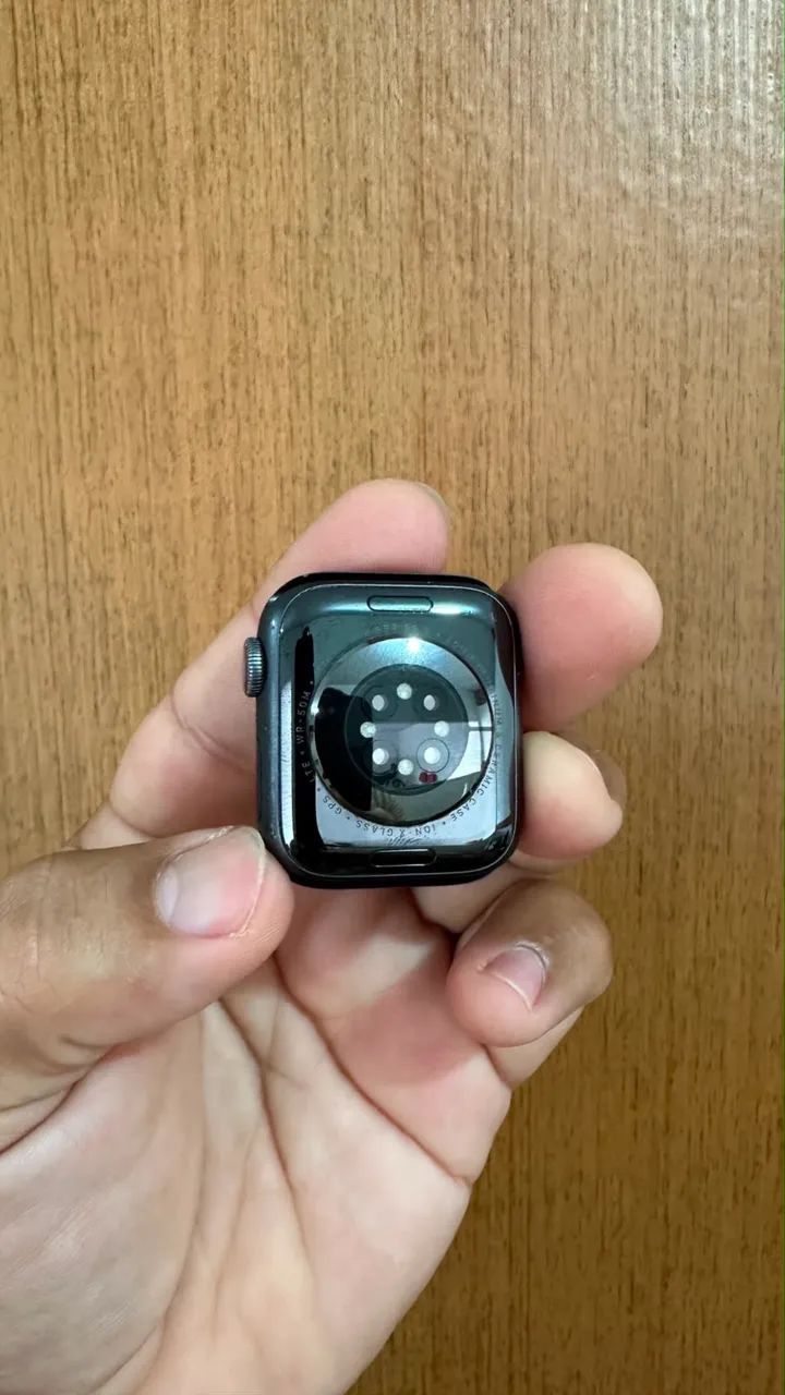 Vendo Apple whatch série 6 GPS + CELULAR  - Foto 4