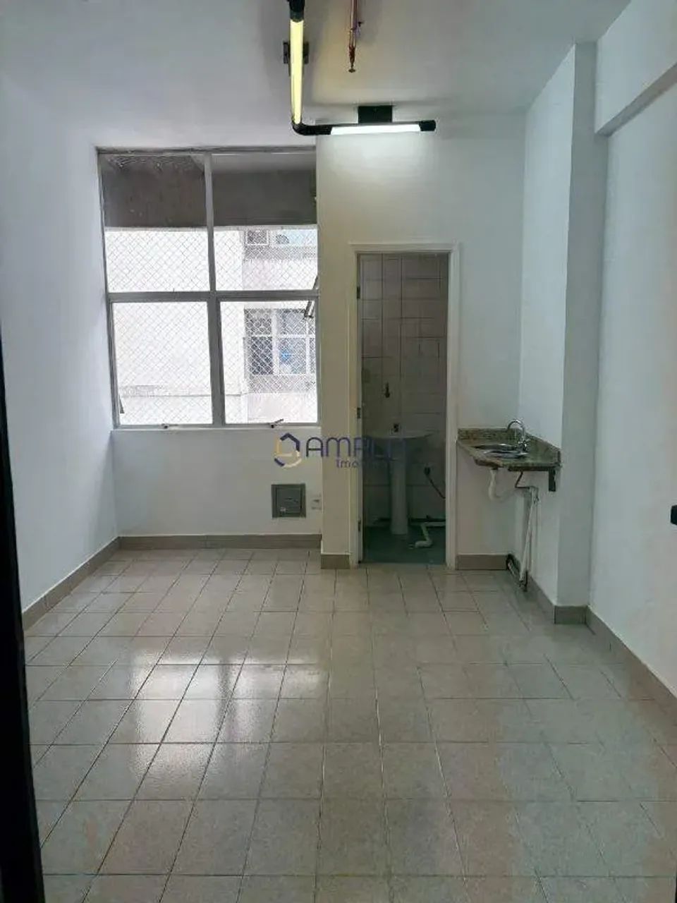 sala comercial a venda no centro de bh .