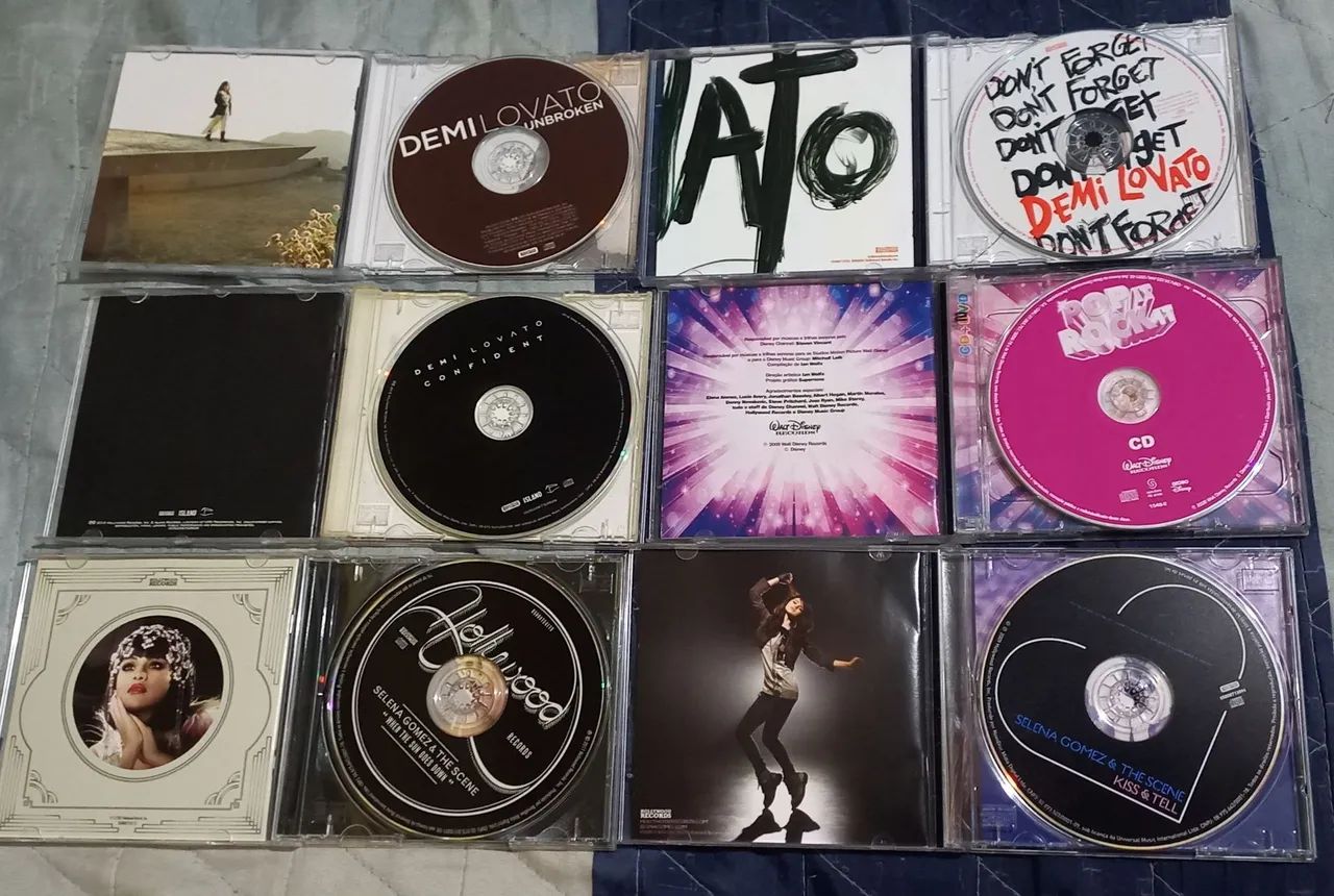 Cds da Demi Lovato e Selena Gomez - Foto 2