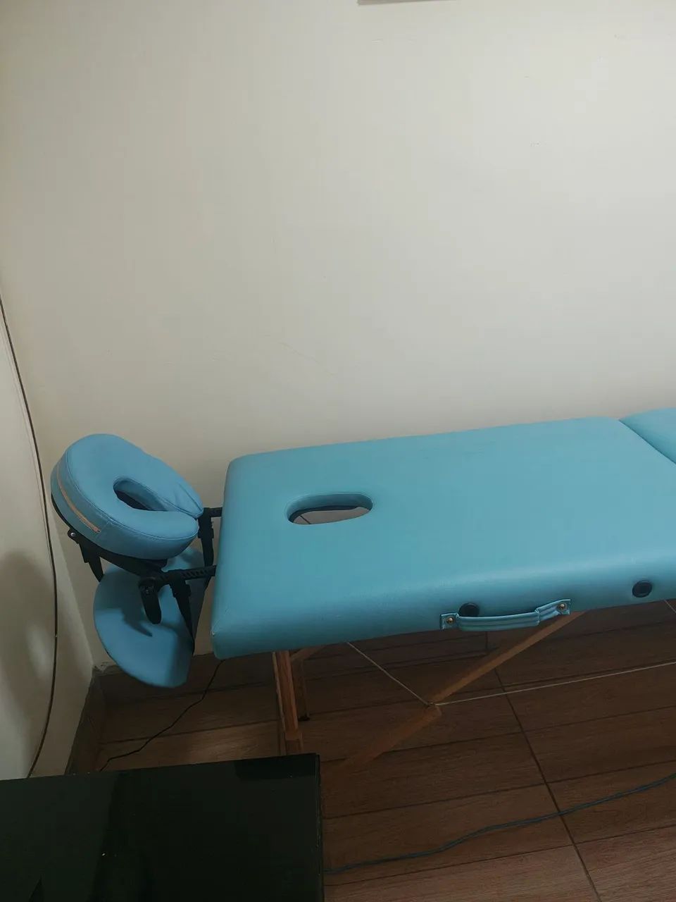 Vende uma maca portável 