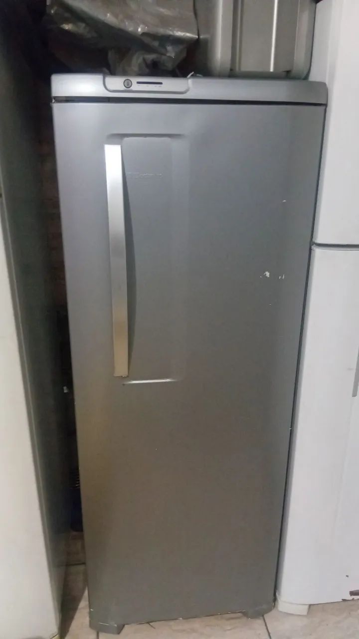 Electrolux REF38 323L 127v 680,00$