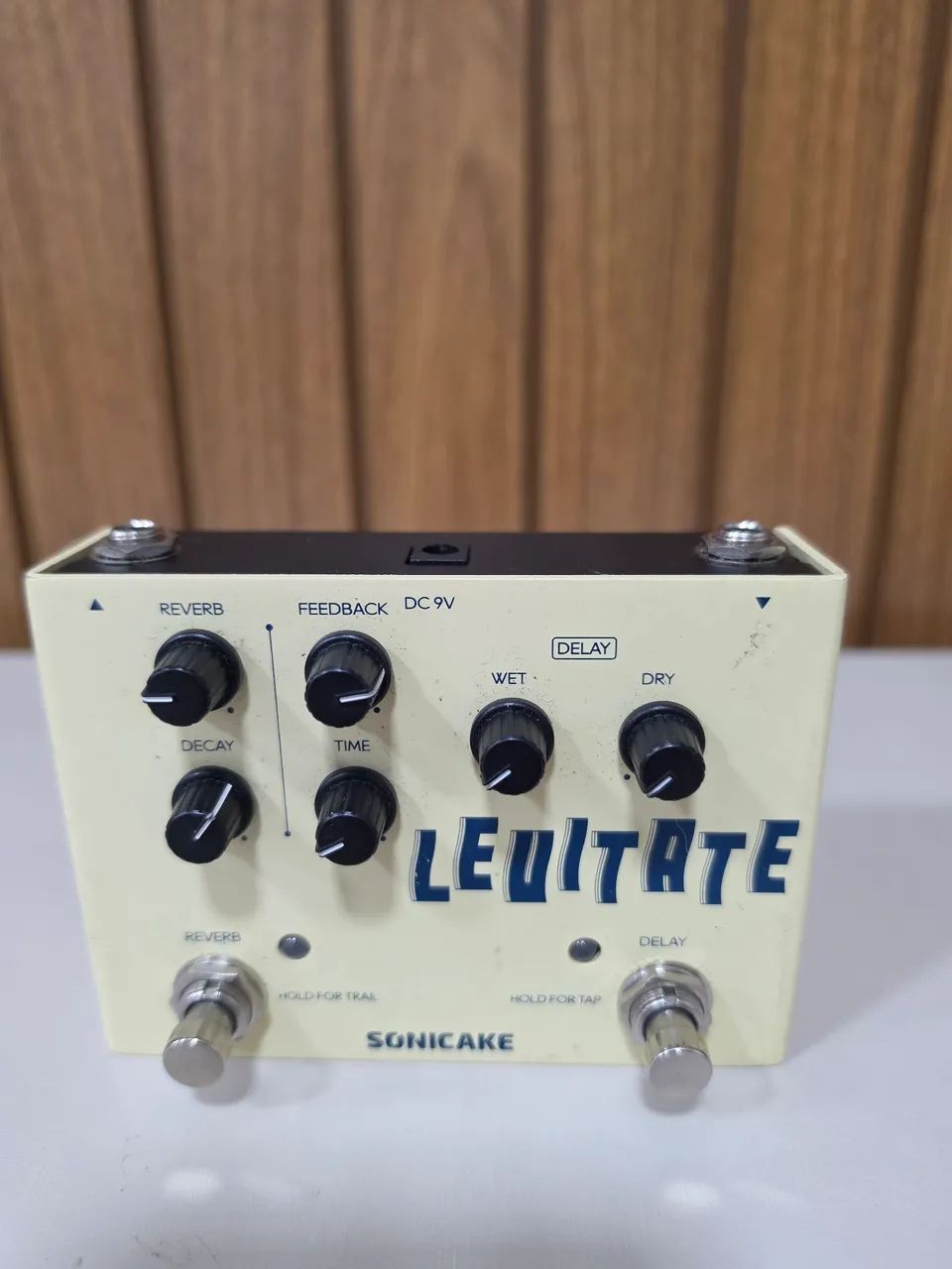 Pedal Sonicake Levitate - Delay & Plate Reverb 2 em 1