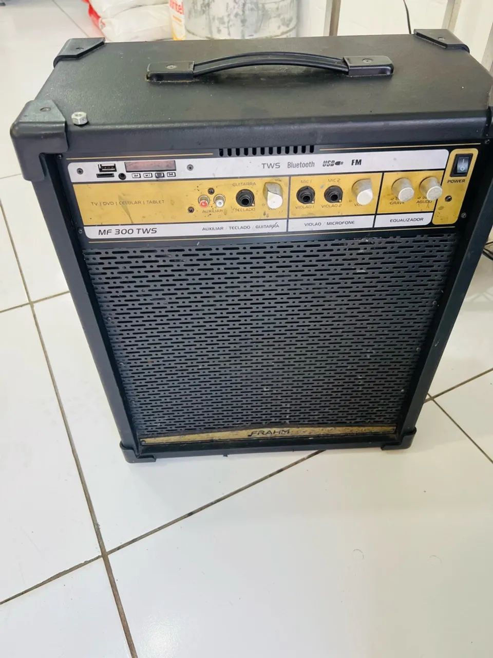Caixa amplificada 