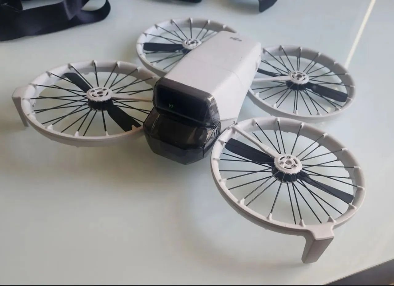 Drone dji flip 4k com caixa bateria com 3 voos  sem marcas sem detalhes caixa nota 