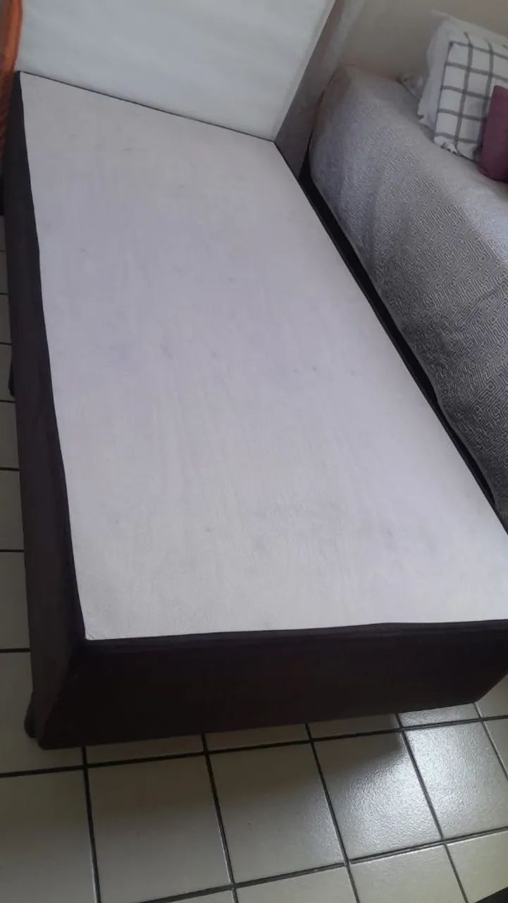Base box solteiro 
