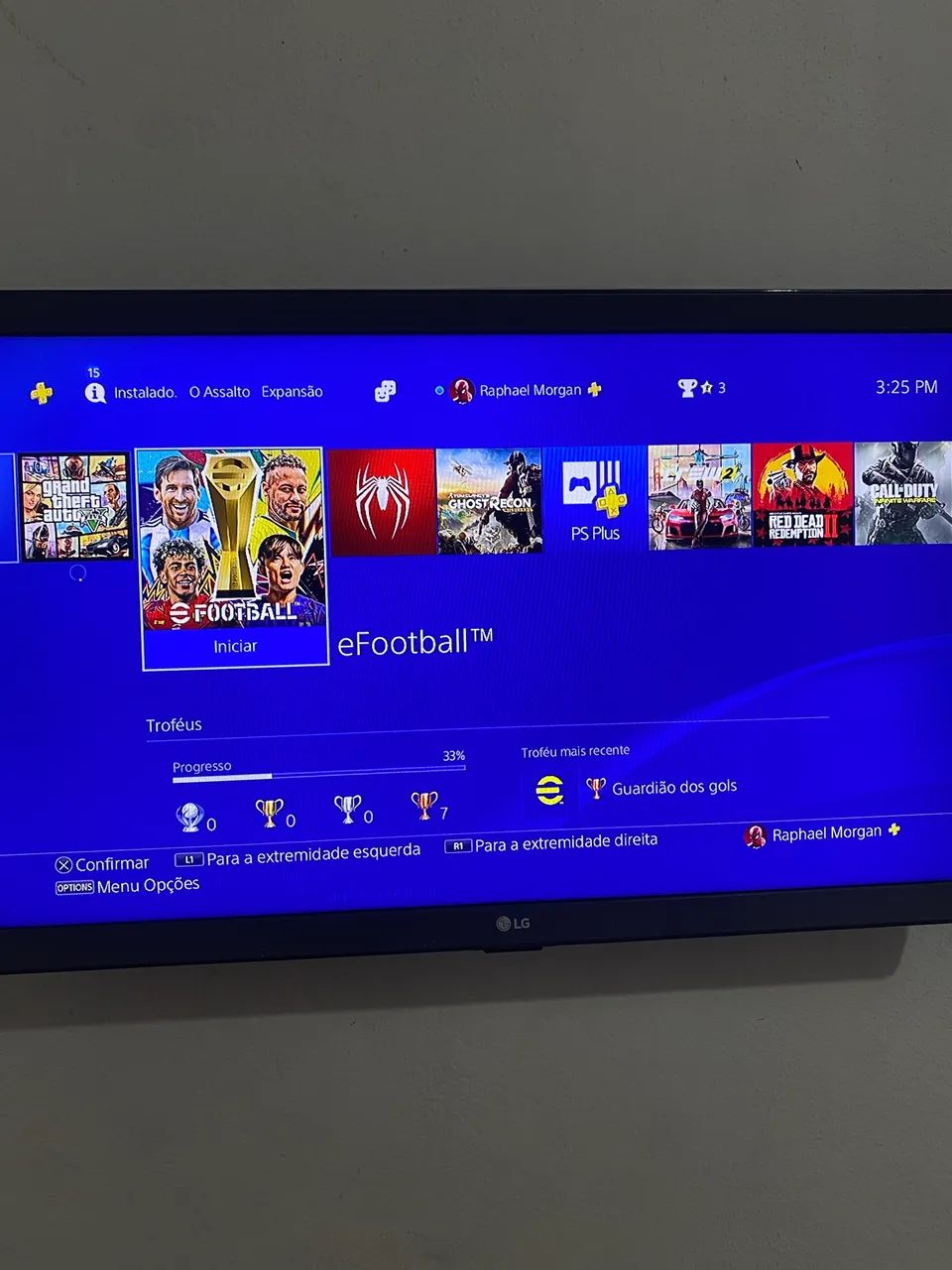Ps4 em ótimo estado 