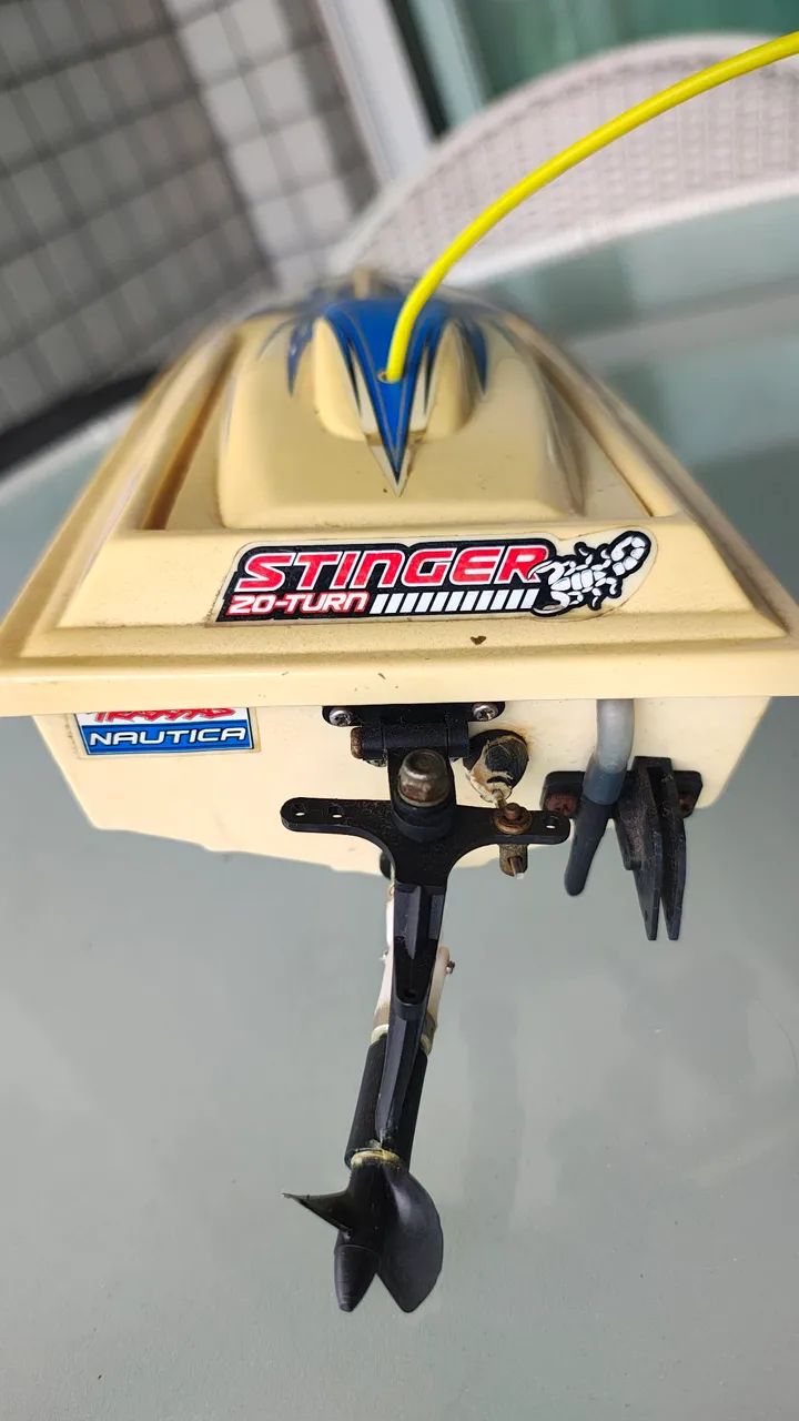 LANCHA BLAST TRAXXAS, com controle remoto e bateria  - Foto 5