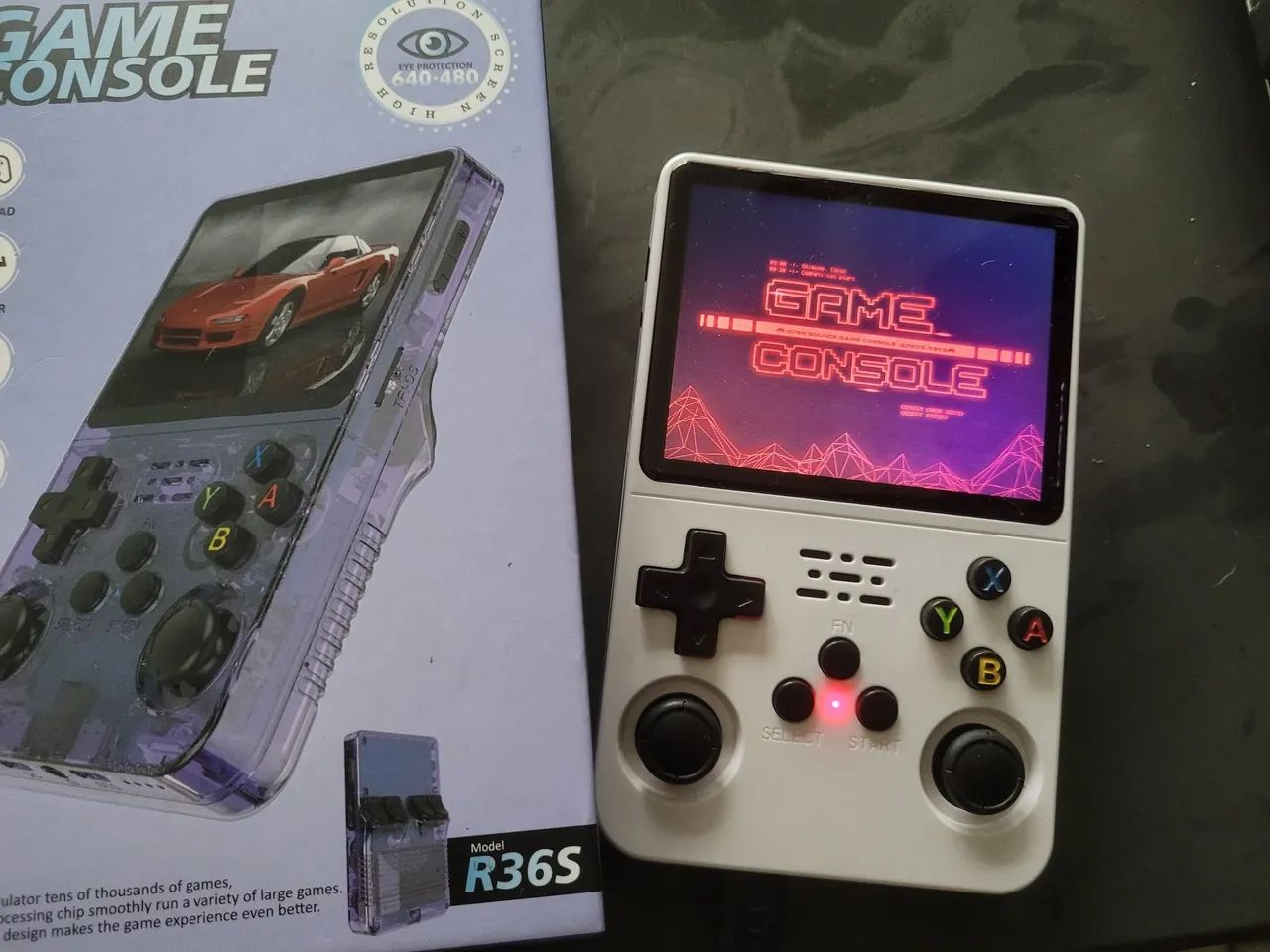 Video game Portatil R36S