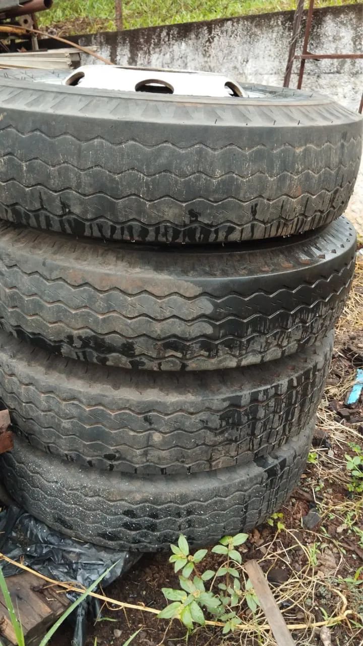 Rodas caminhao 3/4 vw de ferro - Foto 7