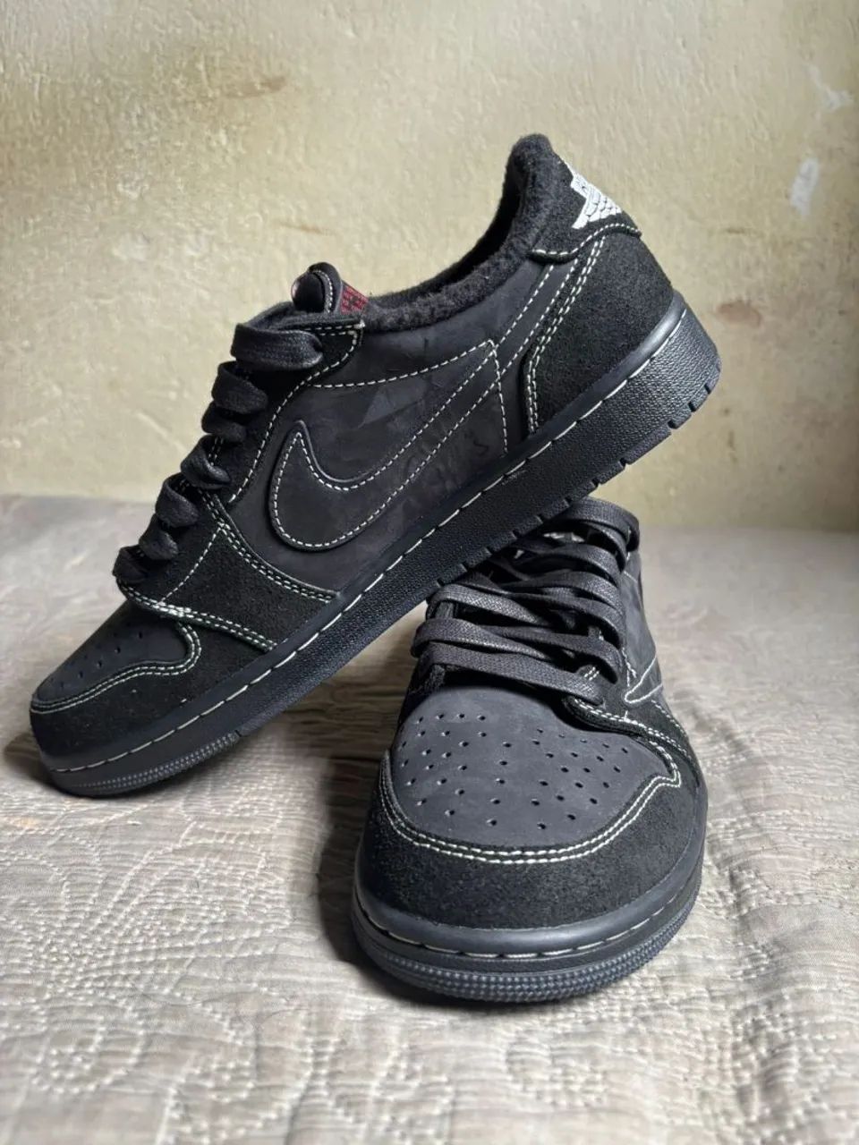 Travis Scott x Air Jordan 1 Black Phantom  - Foto 4