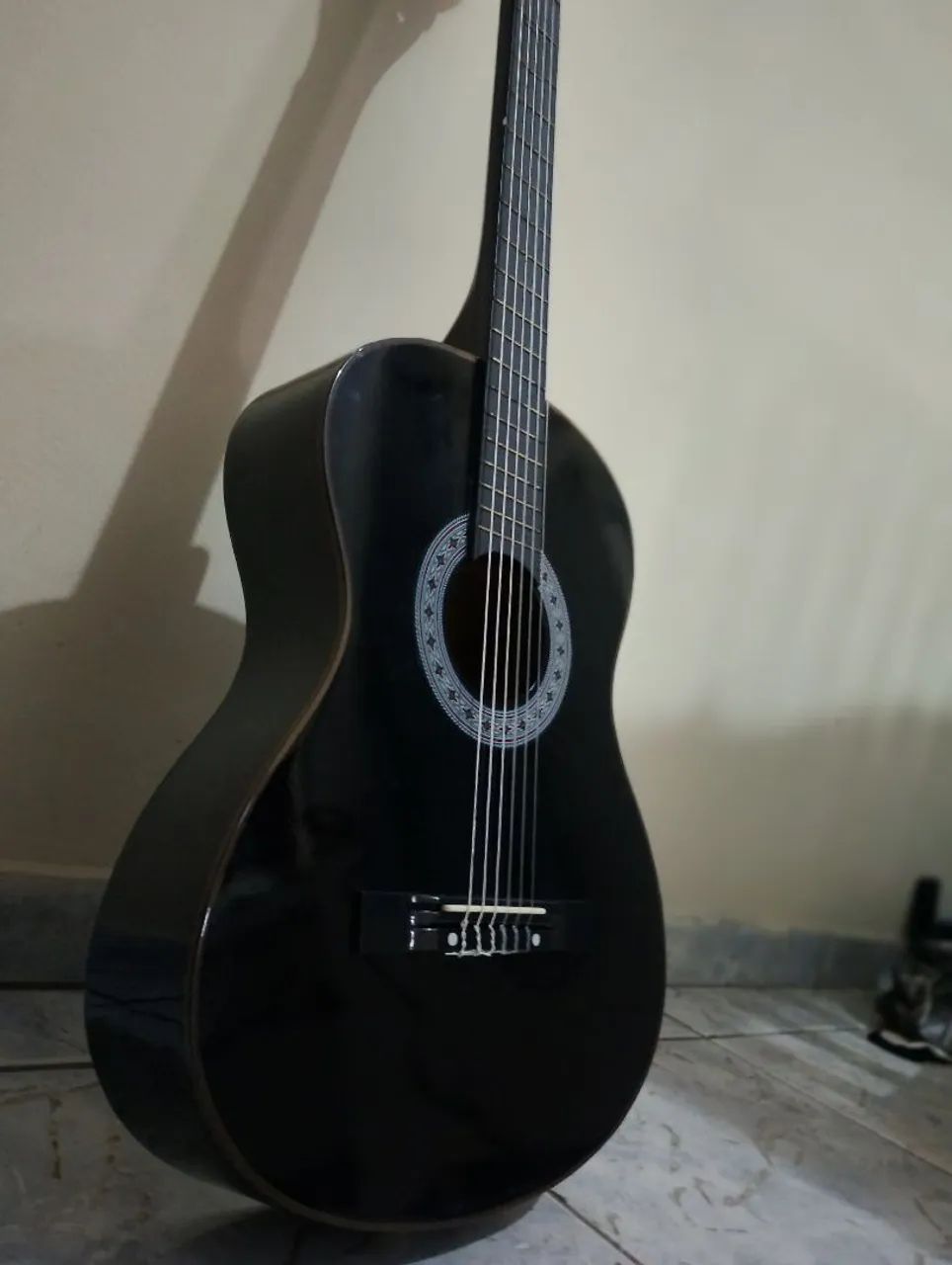 Violão Queens