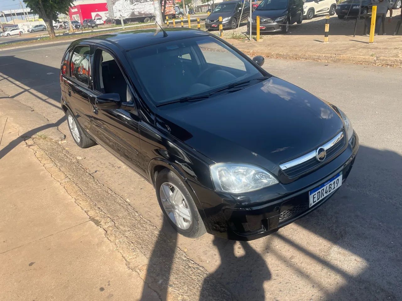 Chevrolet Corsa Corsa Hat. Premium 1.4 8V ECONOFLEX 5p 2009