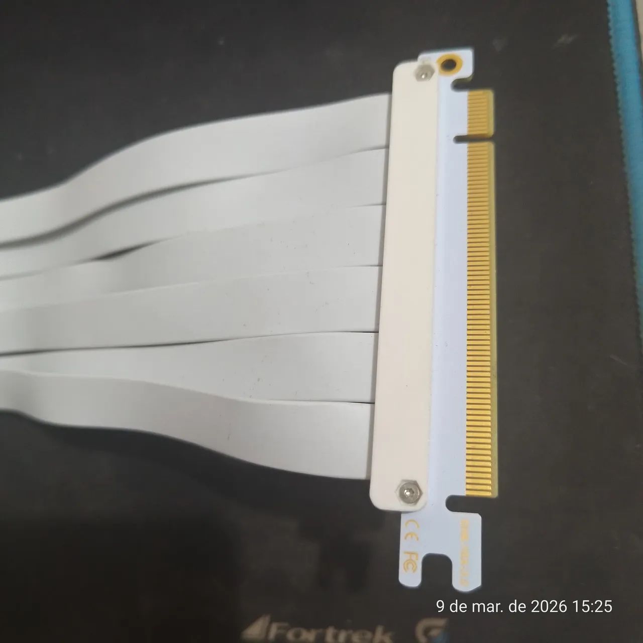 Adaptador Cabo Extensor Riser Flexível Pci-e 30cm - Foto 2