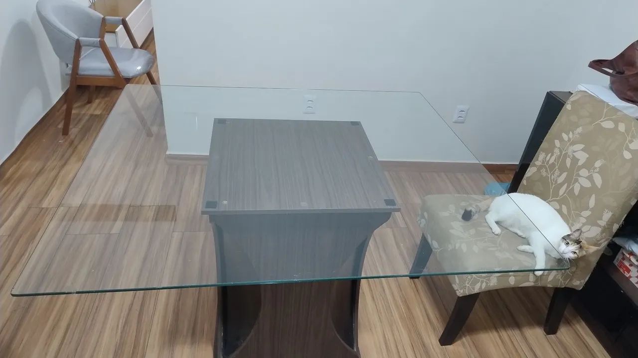 Mesa de vidro acompanha base  - Foto 2