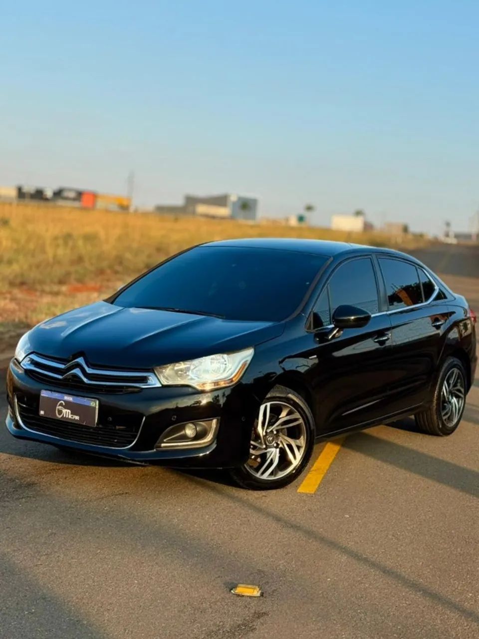 Citroën C4 C4 LOUNGE Exclusive 1.6 Turbo 4p Aut. 2014