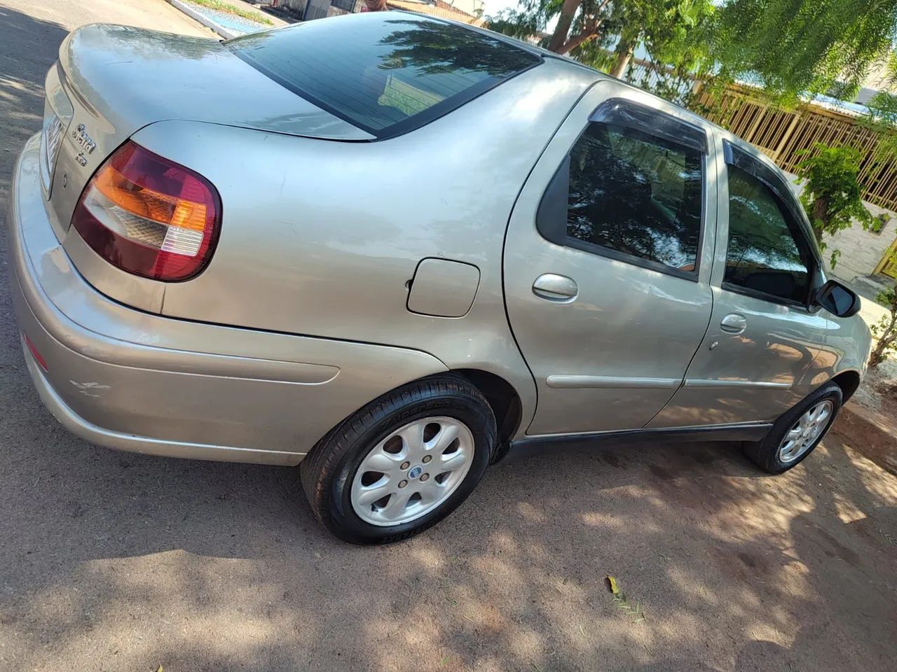 Fiat Siena 1.0/ EX 1.0 MPI Fire/ Fire Flex 8V 2003