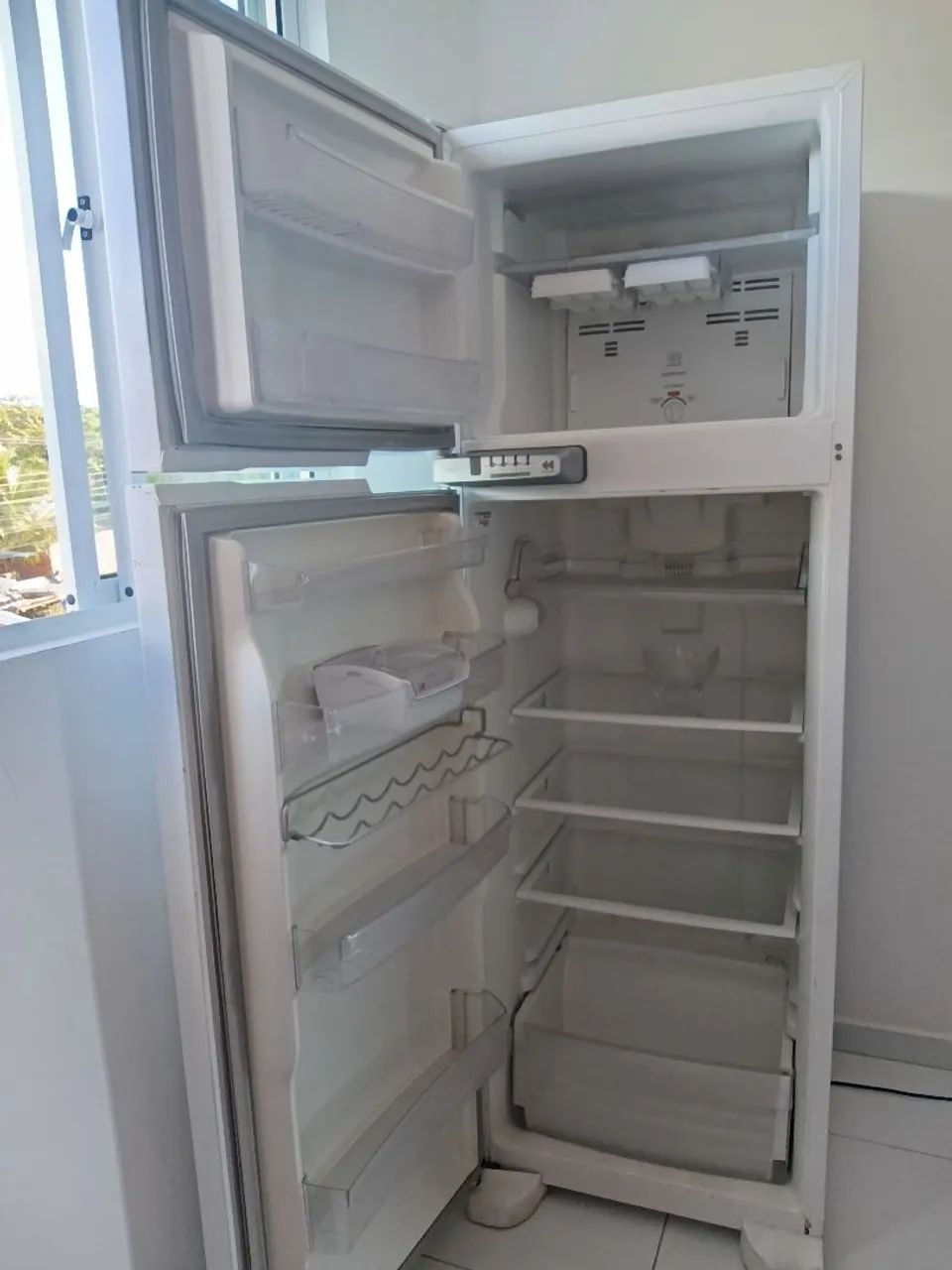 Geladeira Electrolux Duplex Branca - Foto 4
