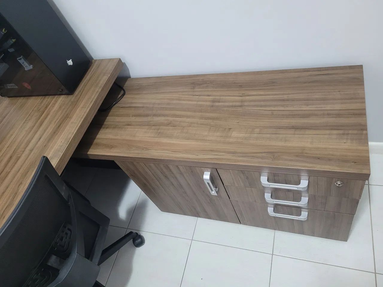 Mesa de escritorio - Foto 4